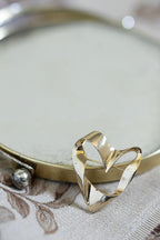 Vintage Shiny Gold Abstract Heart Brooch
